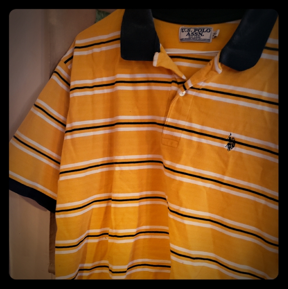 Men's polo